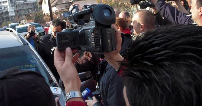Primarul Clujului, Sorin Apostu, a fost reţinut pentru 24 de ore.