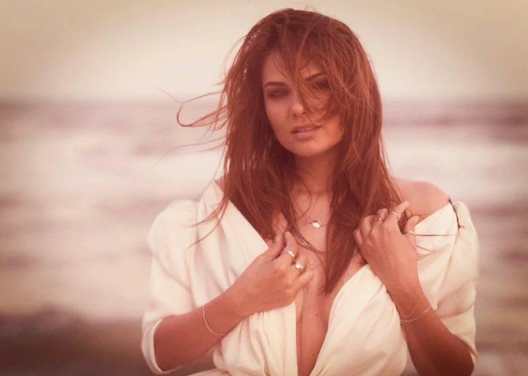 
    Cele mai sexy imagini cu Malvina Cervenschi: a rămas cu un sfârc la vedere pe covorul roşuFoto: Mediafax  