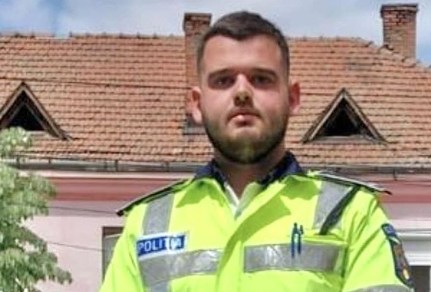 Tânărul polițist de la Rutieră care a salvat un copilaș de 3 ani. La 22 ani, Bogdan a devenit eroul unei comunități