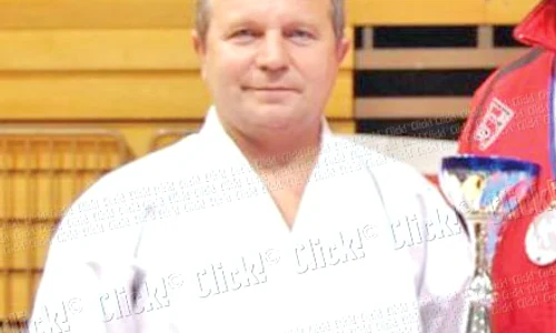Fost câştigător al titlului  mondial, Pavel Vancea  (47 de ani) s a sinucis în  faţa locuinţei sale din  Săldăbagiu de Munte jpeg