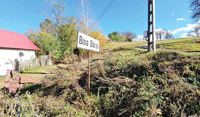 Indicatorul  de la intrarea  în cătun. Foto: adevarul.ro