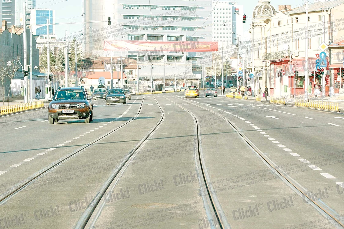 
    Modernizarea  celor două artere a  costat 130 de  milioane de euro (fotografii: Dorin Constanda)  