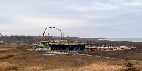 Construcţii plaja Corbu