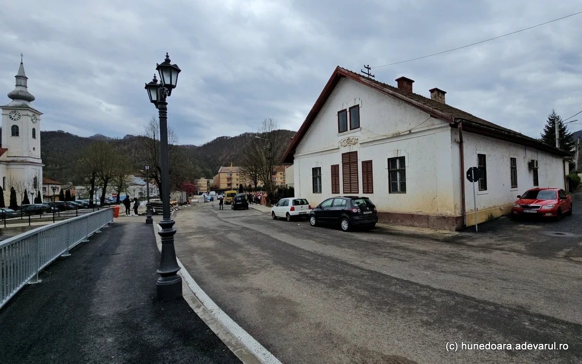 Orasul Zlatna Foto Daniel Guță ADEVĂRUL (142) jpg