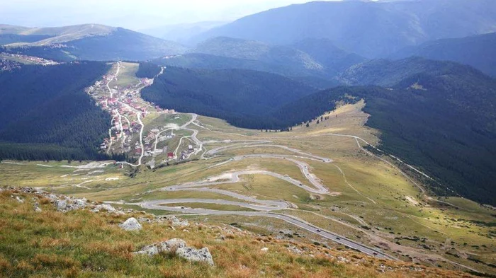 Circulațiia pe Transalpina se închide duminică, 21 septembrie, în zona Rânca FOTO: CNAIR