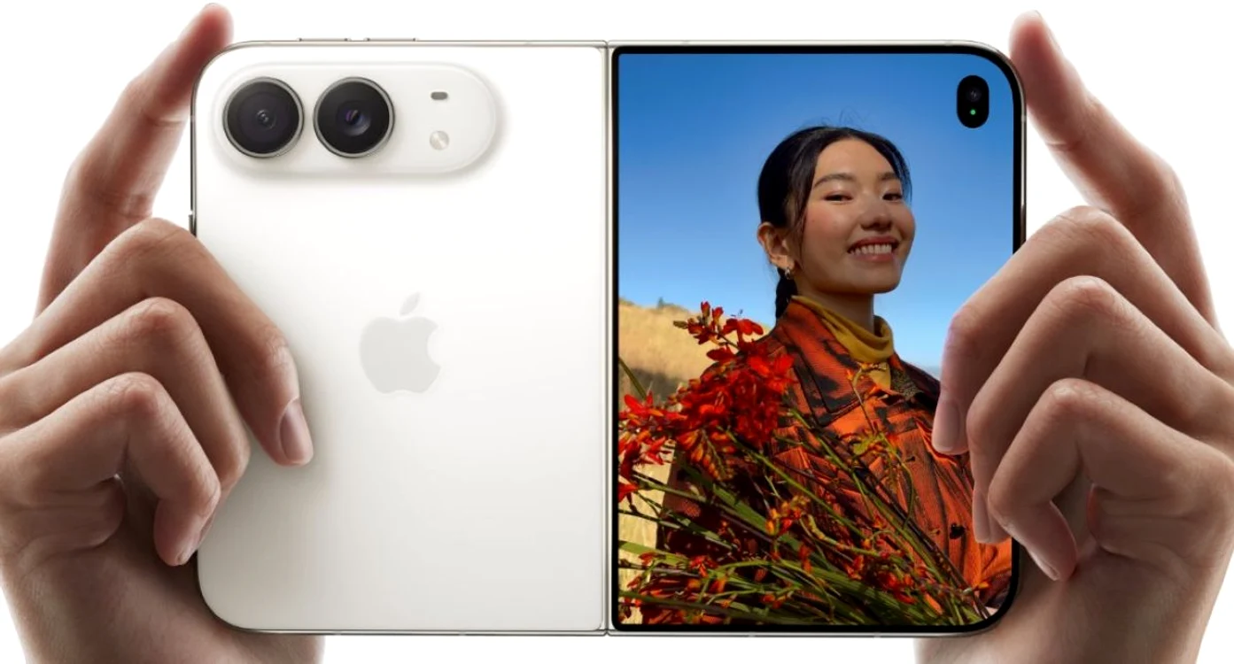Apple dă lovitura cu primul său iPhone pliabil