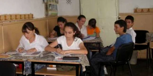 Rata mortalităţii cauzate de cancerul de col uterin creşte de la an la an