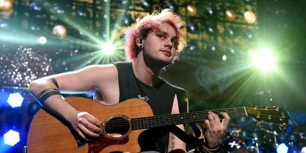 Michael Clifford foto getty 