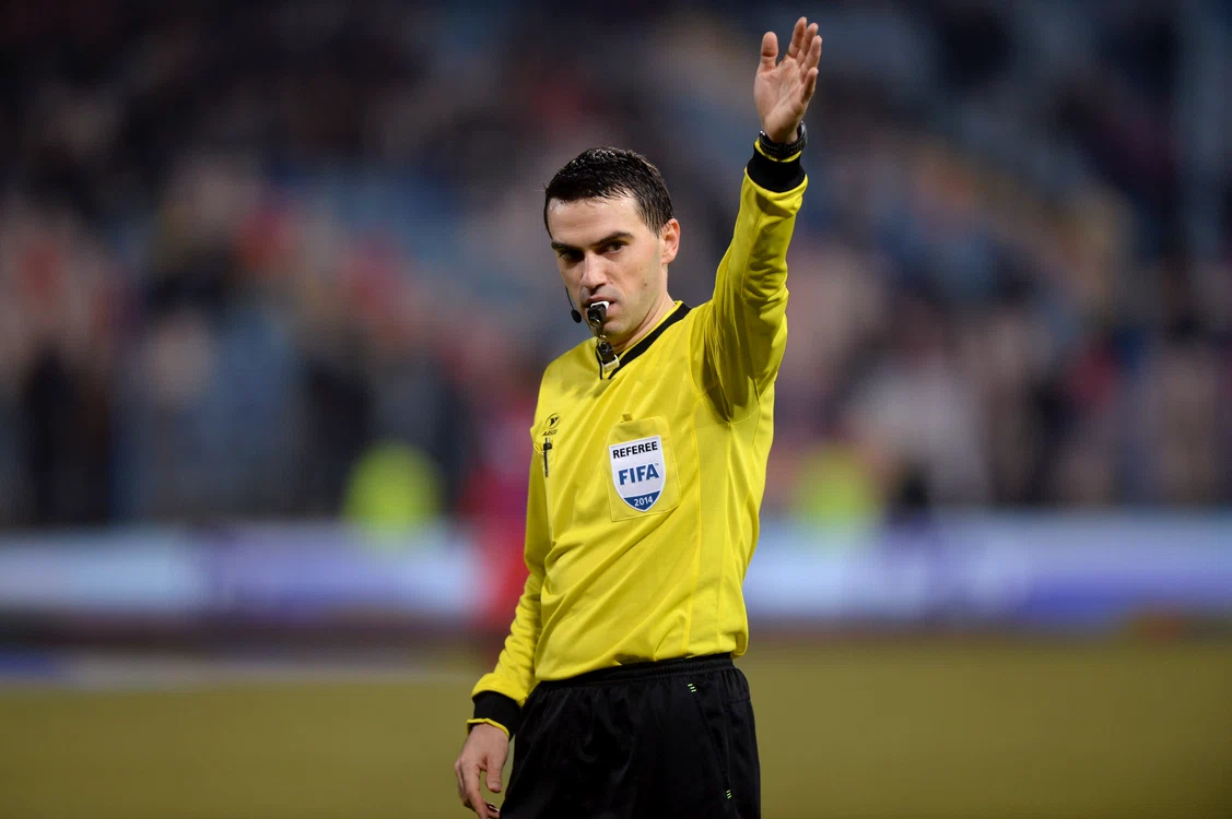 
    Ovidiu Hațegan va arbitra meciuri de la turneul final din Franțafoto: mediafax  