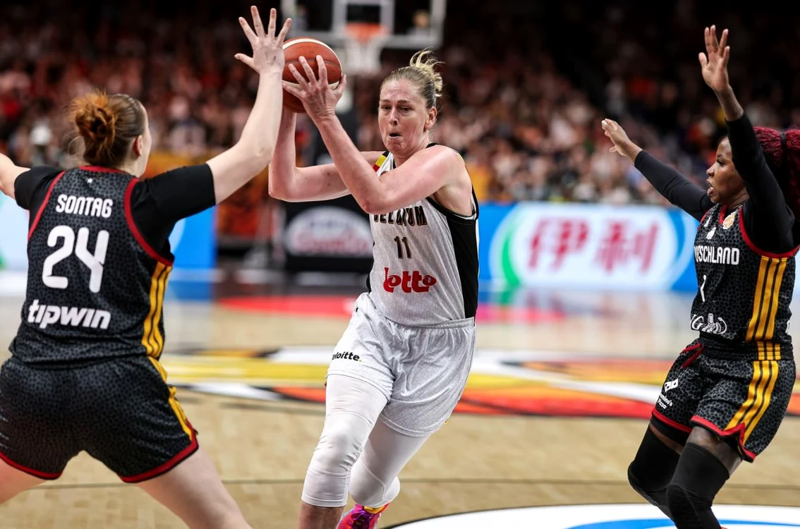 Emma Meesseman în acțiune pentru naționala Belgiei