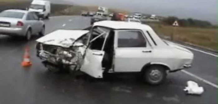 Suceava: Accident în lanţ cu şapte victime pe DN17 (VIDEO)