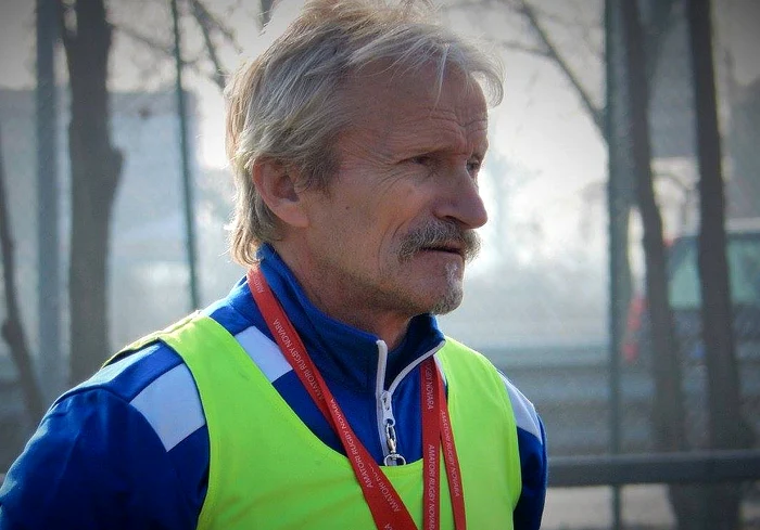Gică Văcaru a jucat rugby în Ungaria până la 55 de ani (Foto: Facebook / Gică Văcaru)