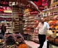 Bazarul egiptean cu mirodenii din Istanbul Turcia Foto Daciana Stoica