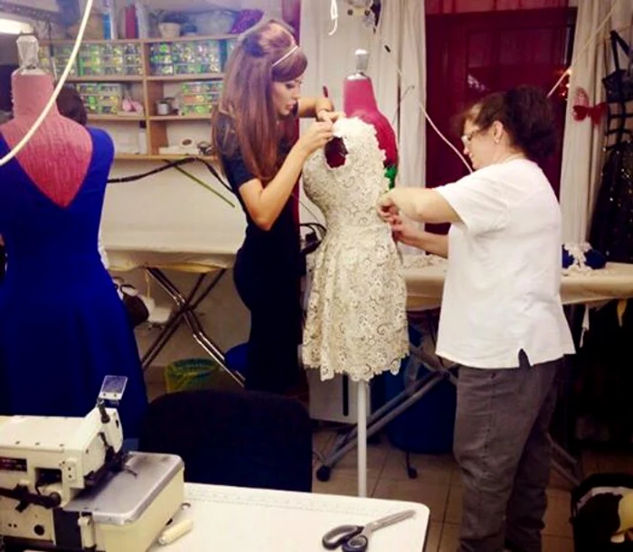 Bianca Drăguşanu în atelier