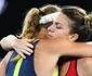 Caroline Wozniacki si Simona Halep FOTO Getty Images