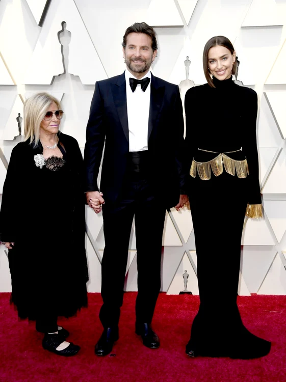 bradley cooper mama lui si irina shayk oscar 2019 foto guliver/getty images