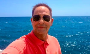 dan negru facebook jpg