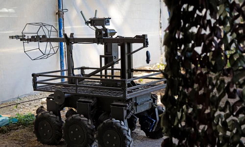 Armata Ucrainei  antrenamente pentru a opera roboți tereștri FOTO Profimedia jpg