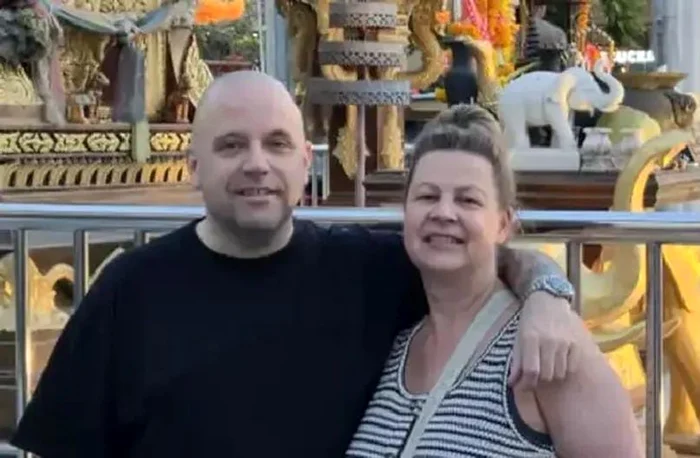 Un cuplu a fost nevoit să ia un credit de 12.000 de euro ca să poată să se reîntoarcă acasă