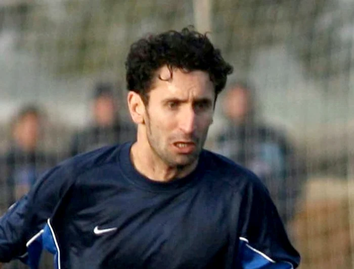 Top 10 cei mai urâţi fotbalişti români: Gabriel Paraschiv