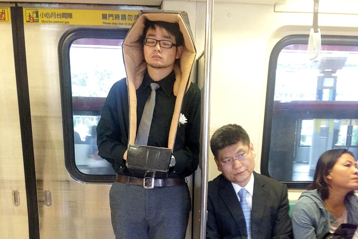 Gluga sicriu a fost creată de studenţii Ting Wu şi Yu-Ting Cheng, aflaţi la studii în Londra