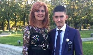 rares cimpan si mama lui 0 jpeg