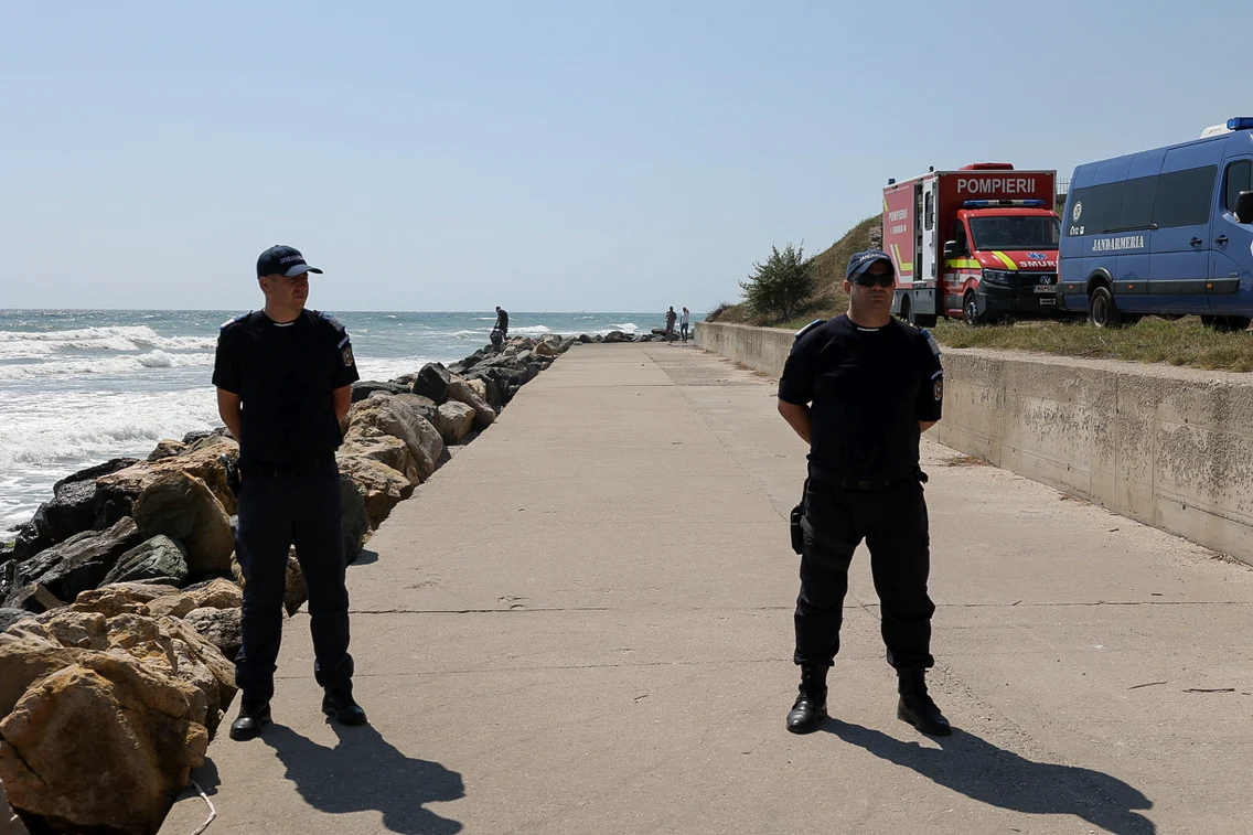 Explozie mină marina dig Costinesti pompieri jandarmi 14 august 2023 FOTO Inquam Photos Cosmin Dincă