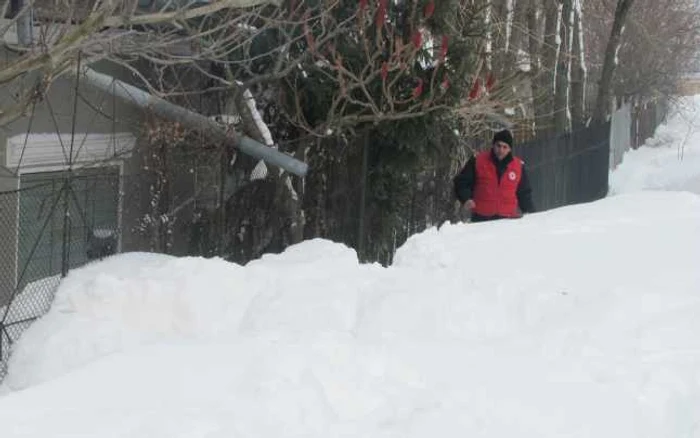 Judeţul Giurgiu a fost paralizat din cauza ninsorilor şi a viscolului