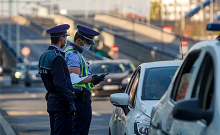 După ce majoritatea popuaţiei va fi vaccinată, probabil se va renunţa la obligativitatea purtării măştilor