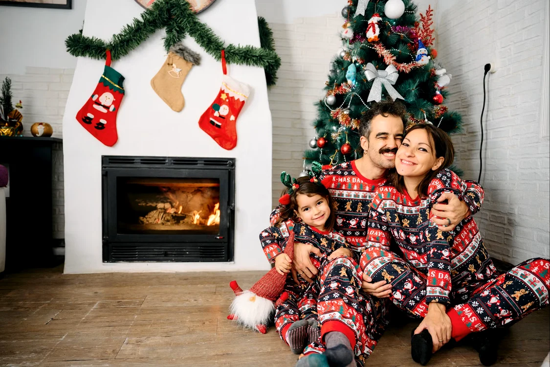 Ținute asortate de Crăciun pentru momente de neuitat cu întreaga familie Foto Getty Images