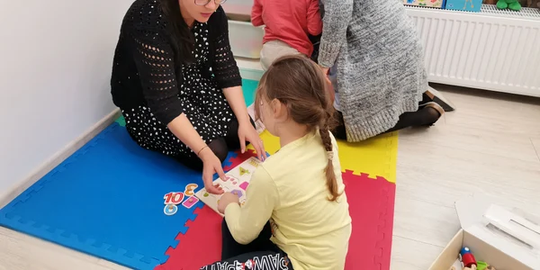 terapie copii autism   foto alina mitran jpg