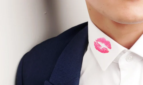 tumisu kiss mark 5654536 jpg