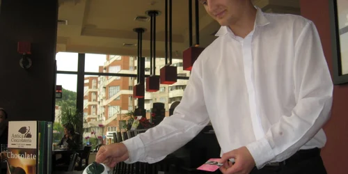Reşiţenii servesc cafeaua în oraş în a doua zi de Crăciun