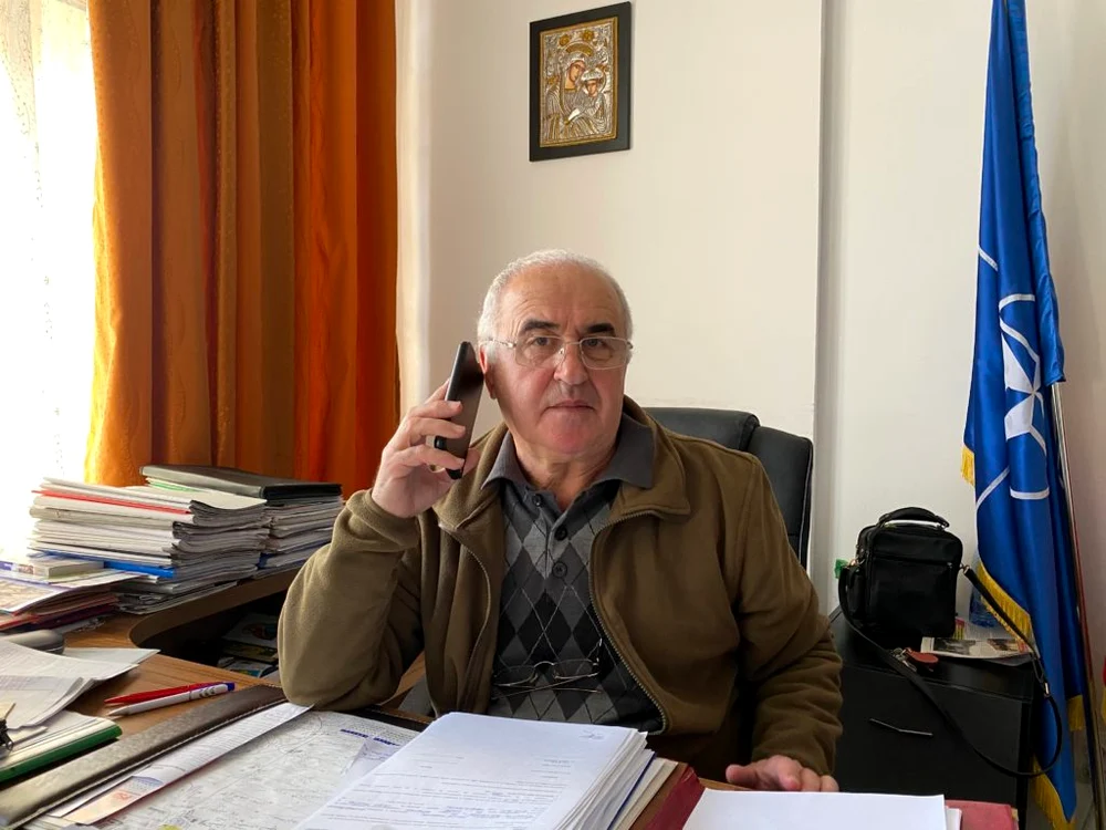 
    Mircea Ismail  a avut primul  mandat la Primăria  Doiceşti în Epoca de aur  