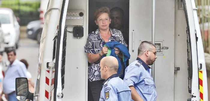 Carmen Mladen a fost arestată pentru şantaj sexual