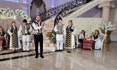 vlad ivaniuc cantaret de muzica populara jpeg