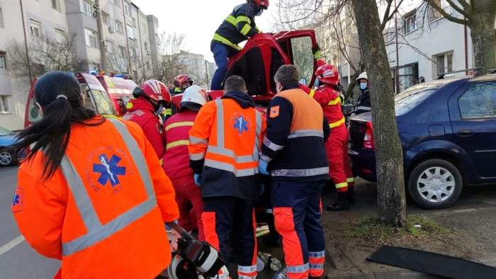 accidenbt încarcerat slatina