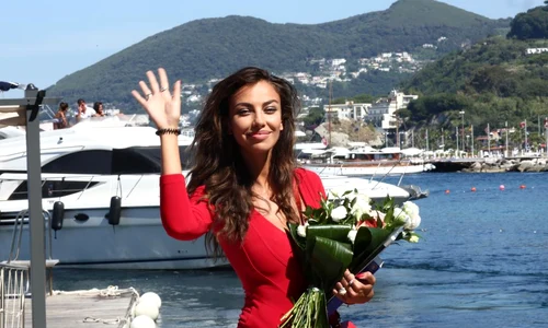 madalina ghenea hepta 2490073 jpeg