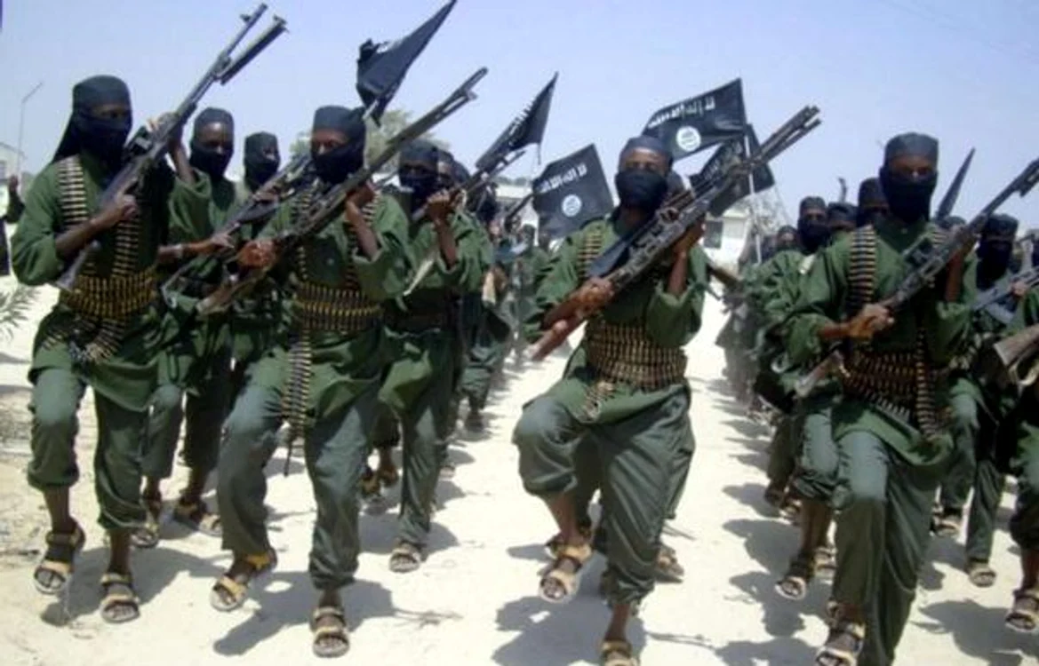 
    Generalul spune că Daesh e o mutație genetică a Al-Qaeda  