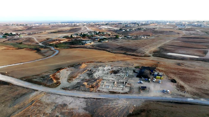 Vedere aeriană asupra ruinelor descoperite în Rahat FOTO Autoritatea Israeliană pentru Antichități