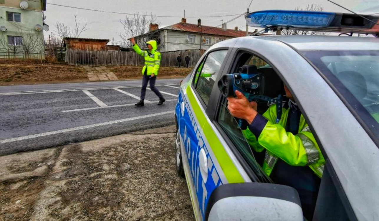Cum semnalizezi corect pe un drum cu prioritate ca să eviți amenda.