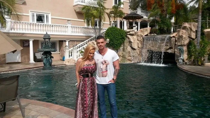 Andreea Antonescu şi Bogdan Vlădău