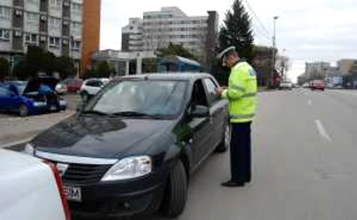 Oamenii legii sunt cu ochii în patru după şoferii care calcă strâmb