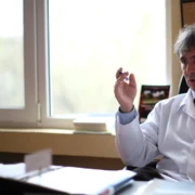 Medicul Dorel Săndesc spune adevărul despre efectele negative ale noului ser jpeg