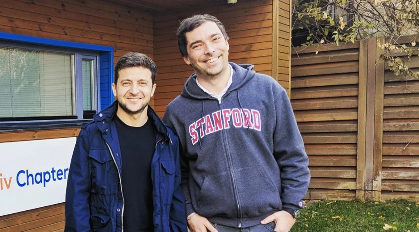 Volodimir Zelenski,  alături de Igor  Novikov, cu care  a legat o  prietenie  strânsă 