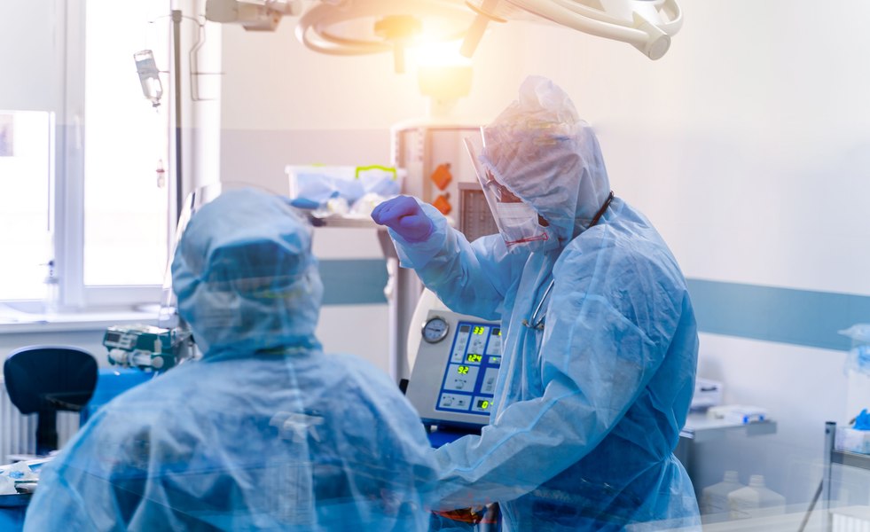 Criză în spitalele de urgență. Medicii acționează la limită pentru a salva pacienții: „Trebuie să faci improvizaţii”
