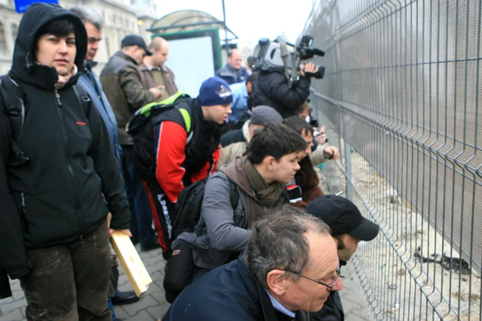 Schelete umane, descoperite la Universitate, în Bucureşti