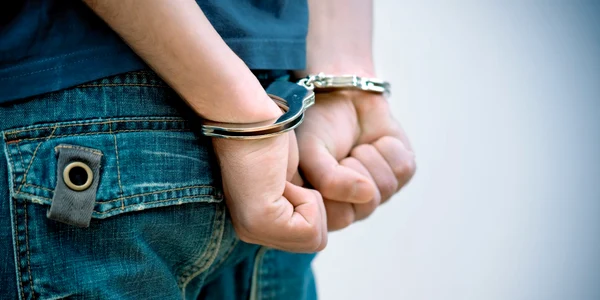 Maini adolescent cu catuse FOTO Getty Images Plus jpg