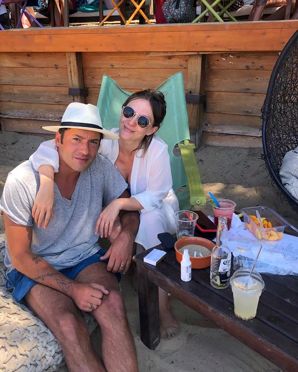 Adela Popescu Radu Valcan Grecia Skiatos (1) jpeg