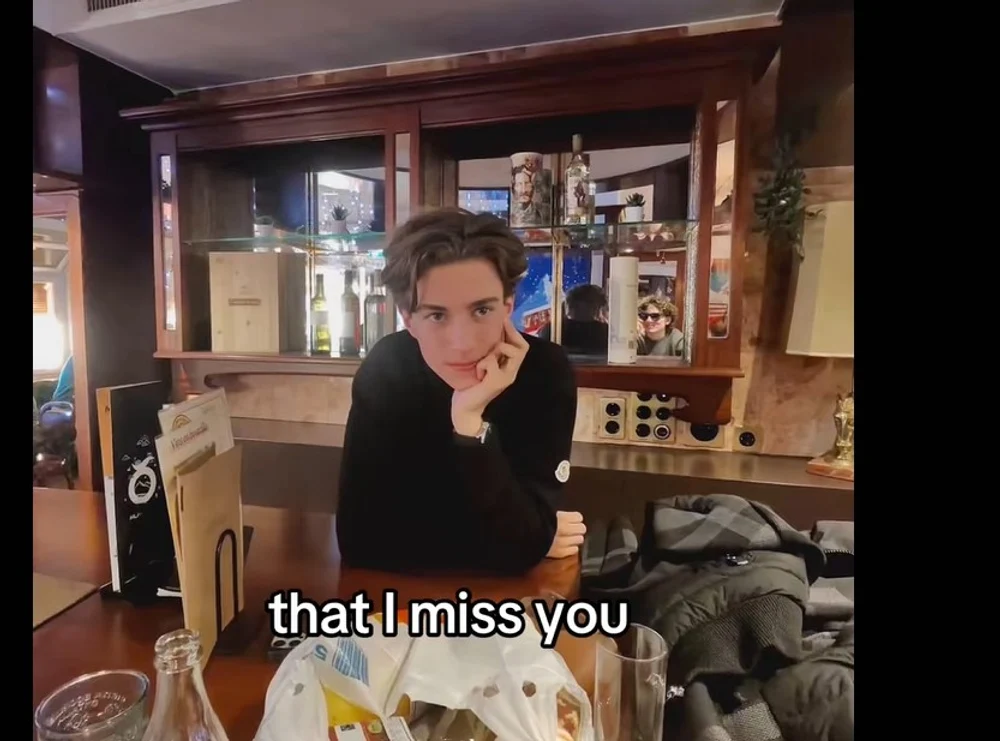 „Te iubesc mai mult decât orice”. Ultimul mesaj al unui adolescent care și-a pierdut viața în incendiul devastator de la Crans-Montana